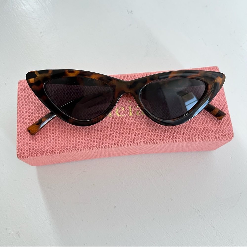 Leia Taylor Retro Cat Eye Sunglasses by Valeria Lipovetsky | Tortoise